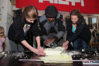 wir basteln Rückwände für unsere Aquarien